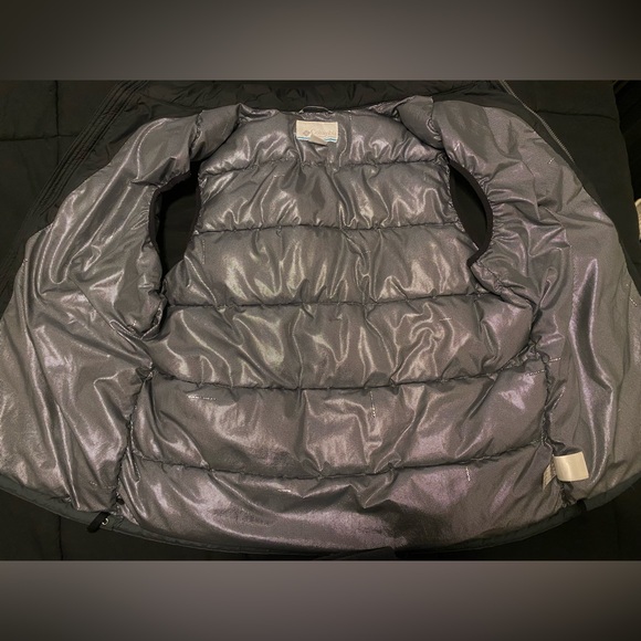 Men’s Two-Tone Columbia Omni-Tech Vest - Picture 3 of 3